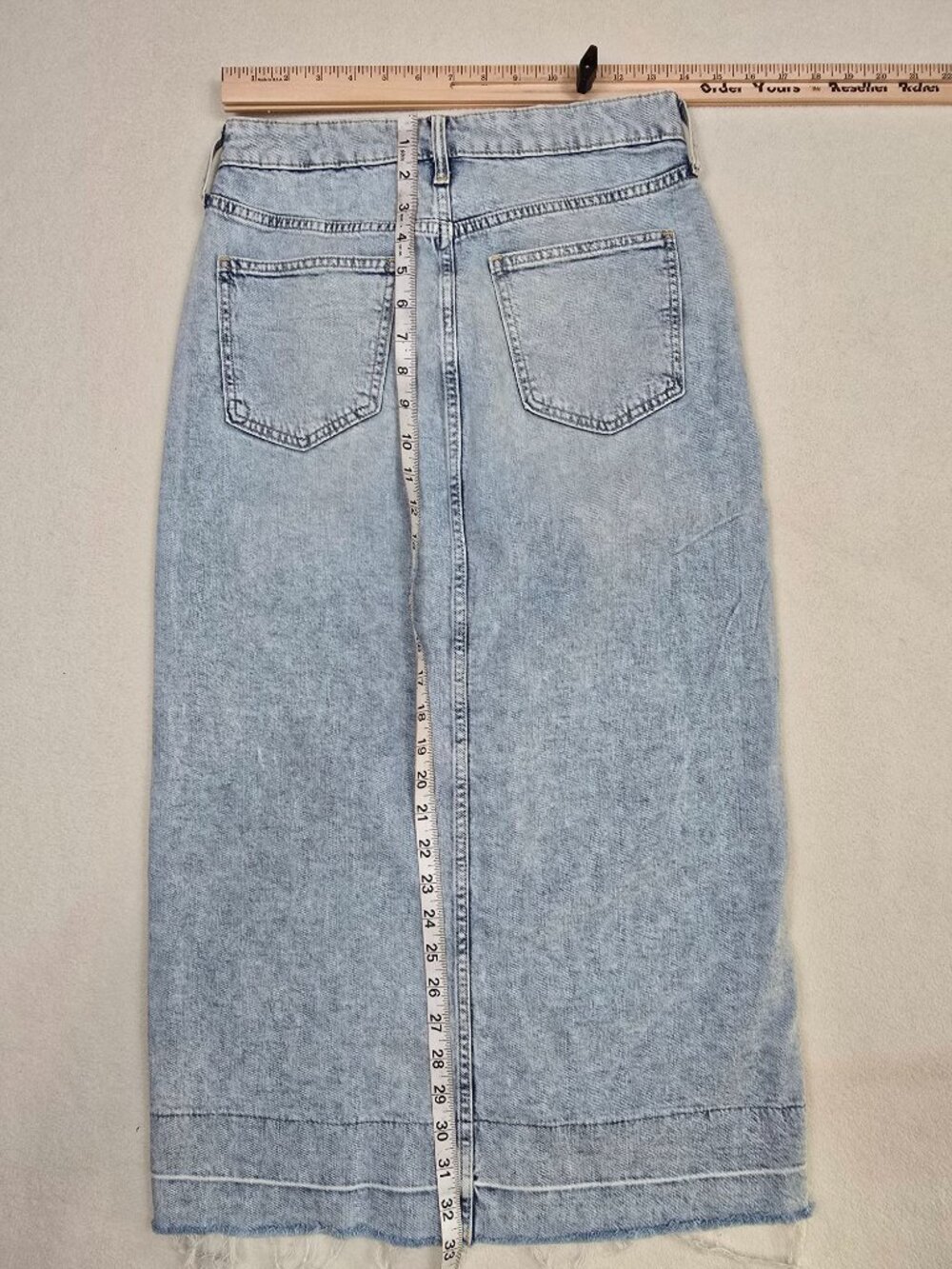 Gap Y2K Light Wash Denim Pencil Maxi Midi Skirt Size 26 Modest - Picture 4 of 4